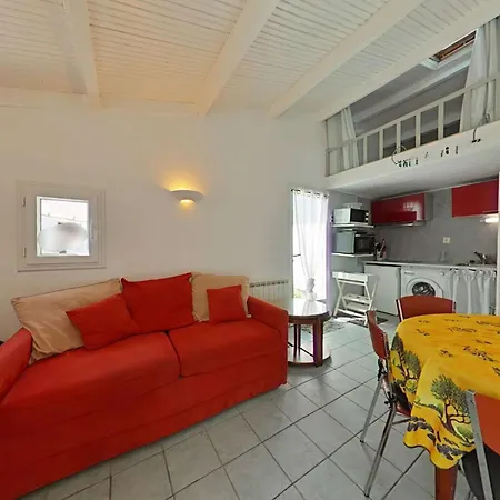 Br040-767 2 Pieces Mezz 4 Couchages Sur Villa